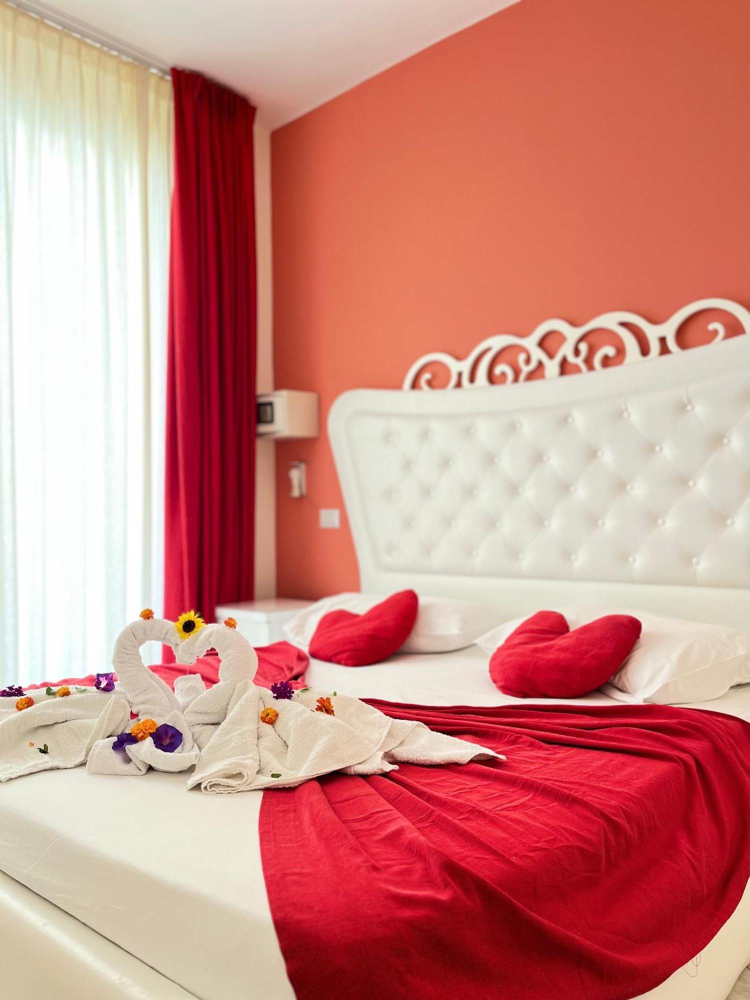 Hotel Garden Vlore Ngoại thất bức ảnh